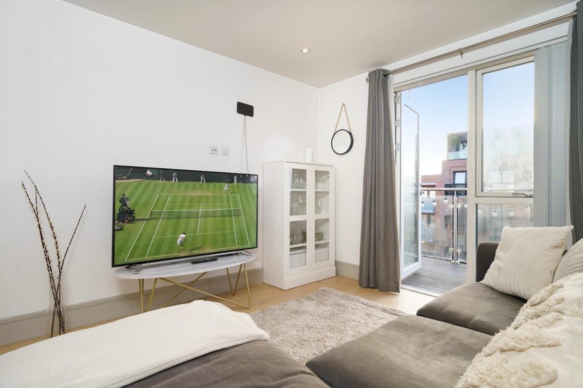 Beautiful 1br North London