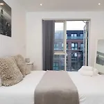 Beautiful 1Br Apartment North London