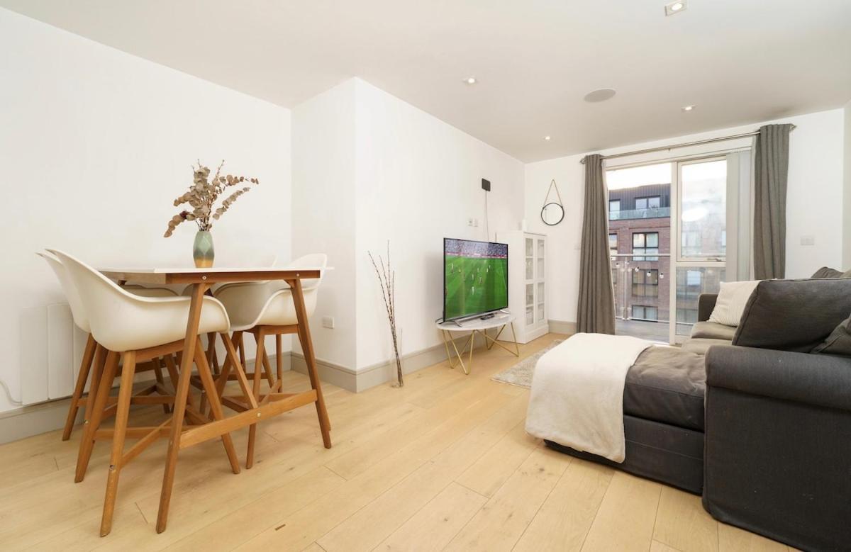 Beautiful 1br North * Londra